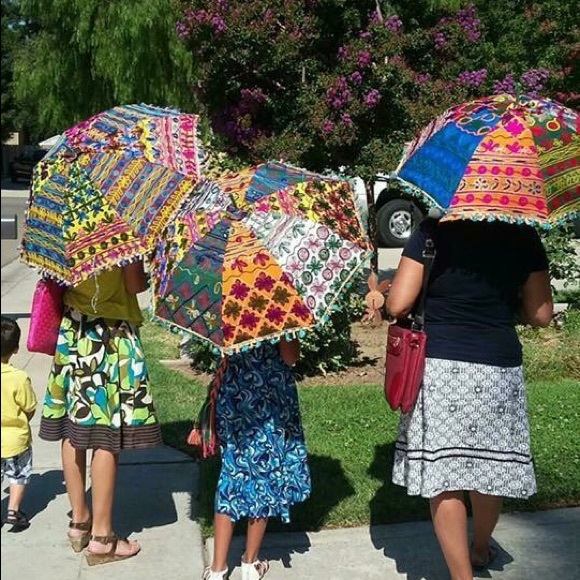 Sun umbrellas - Picture 3 of 3